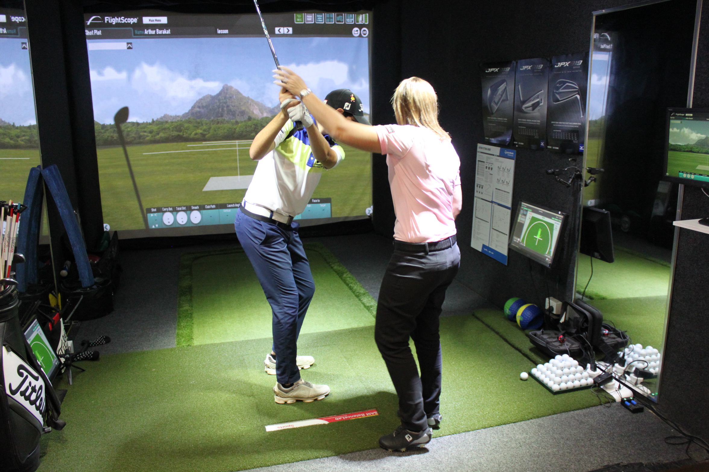 Video Analysis Golf Lessons Sydney - Trackman and Gasp and Balance Plate